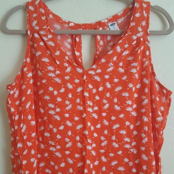 Tank top - Picture 2 of 3